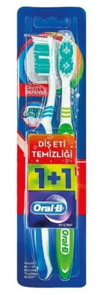Oral-B Cavity Defence Medium Tandenborstels - 2 stuks