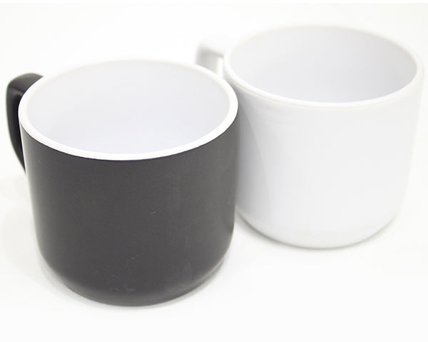Koffiemok – Ø 8,9 cm × 7,8 cm hoog – fijn keramiek